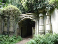 Entrance to the Egyptian Avenue at Highgate Cemetery